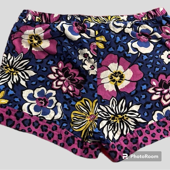 Vera Bradley Pajama Shorts Set - Picture 3 of 4